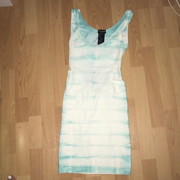 Dresses & Skirts - Bebe dress